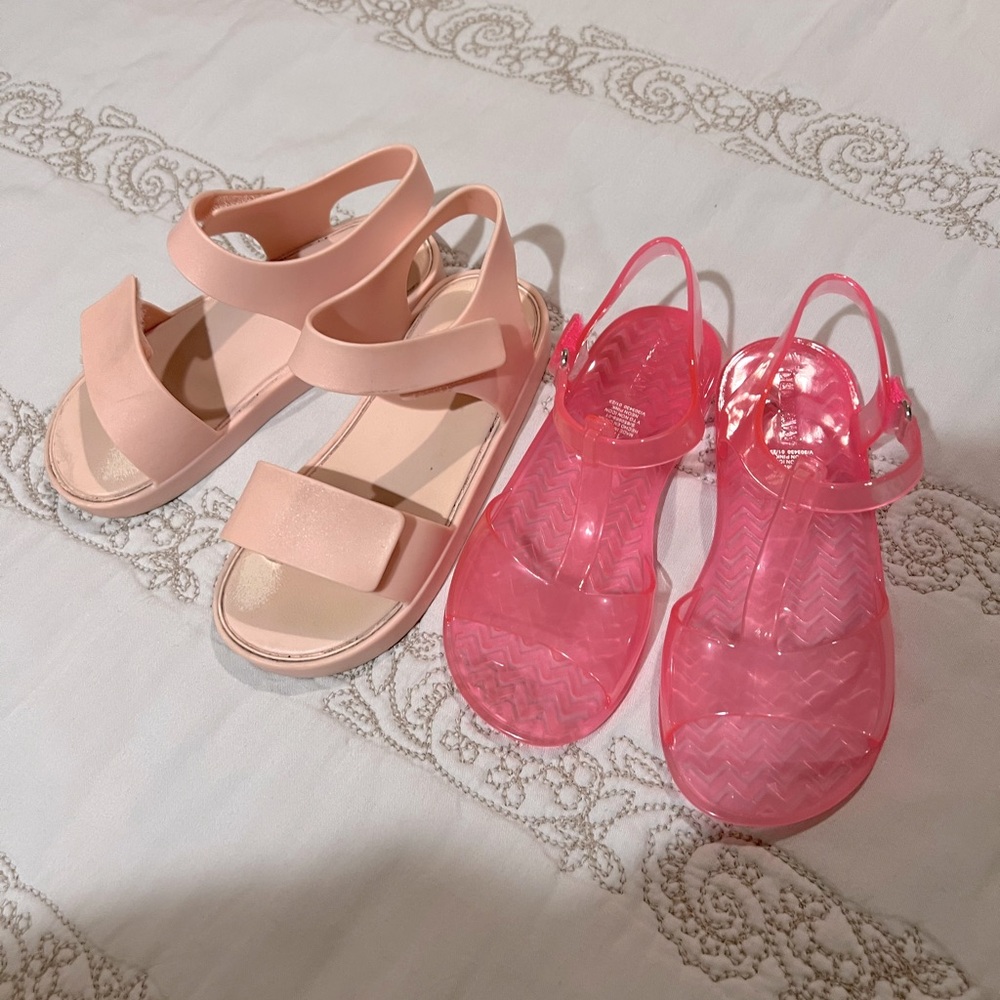 Set of 2 pairs Old Navy Sandals